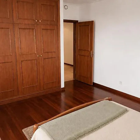 Apartment Beautiful 2br - 10 Mins From - Ocean Views Funchal (Madeira)